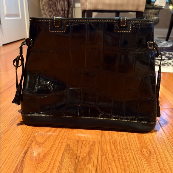 Black Crocodile Embossed Dooney & Bourke Leather Tote Bag - Picture 3 of 4